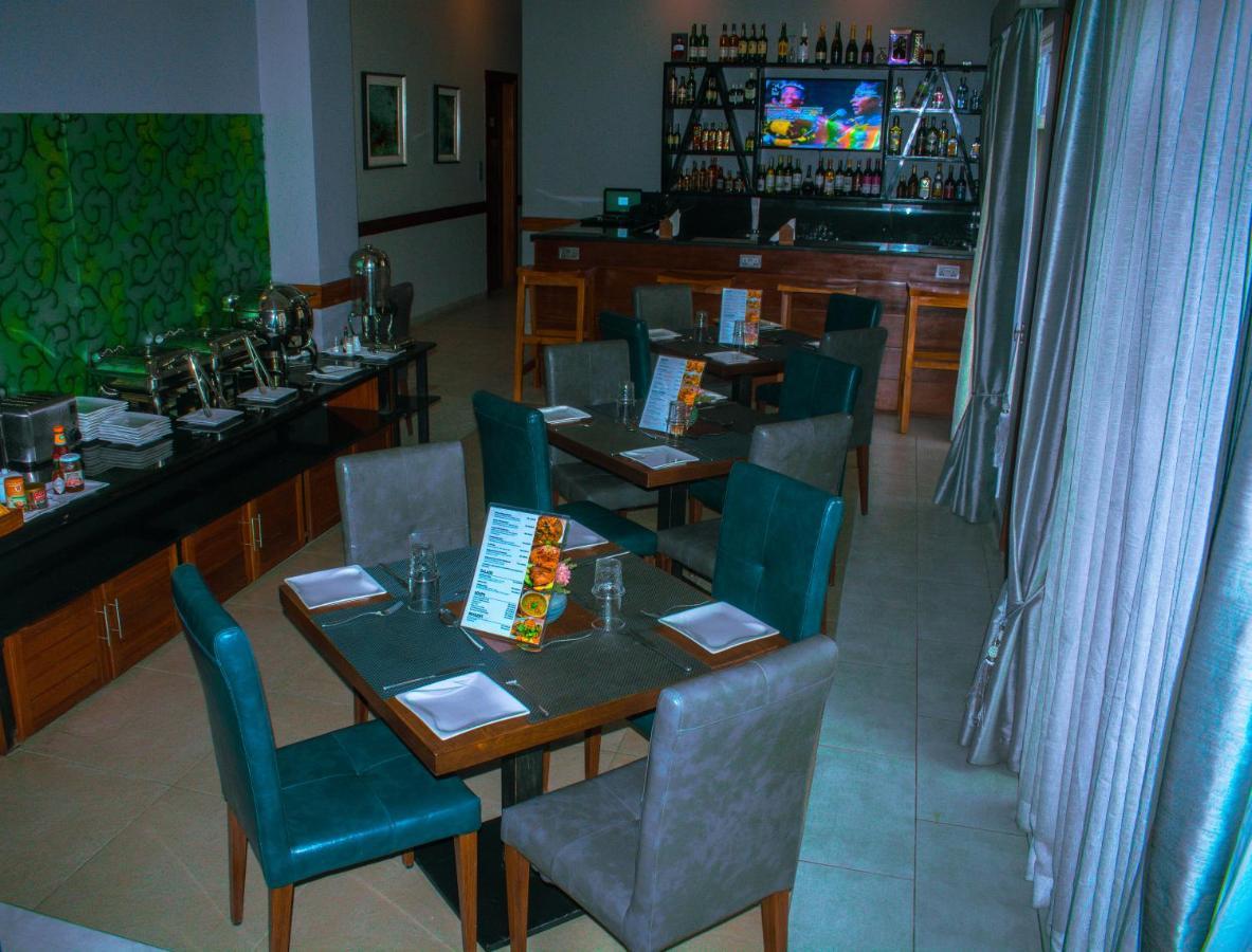 Meridian Ca Hotel Dar es Salaam Exterior photo